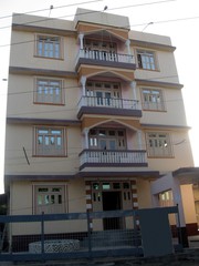 2000 SQ. FT. (SINGLE FLOOR) COMME 